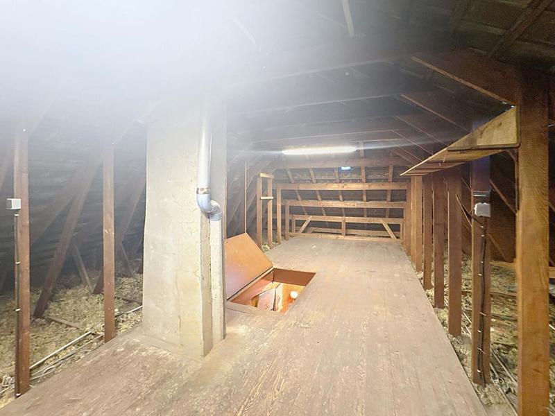 Maison - 85 m² - 5 pièces