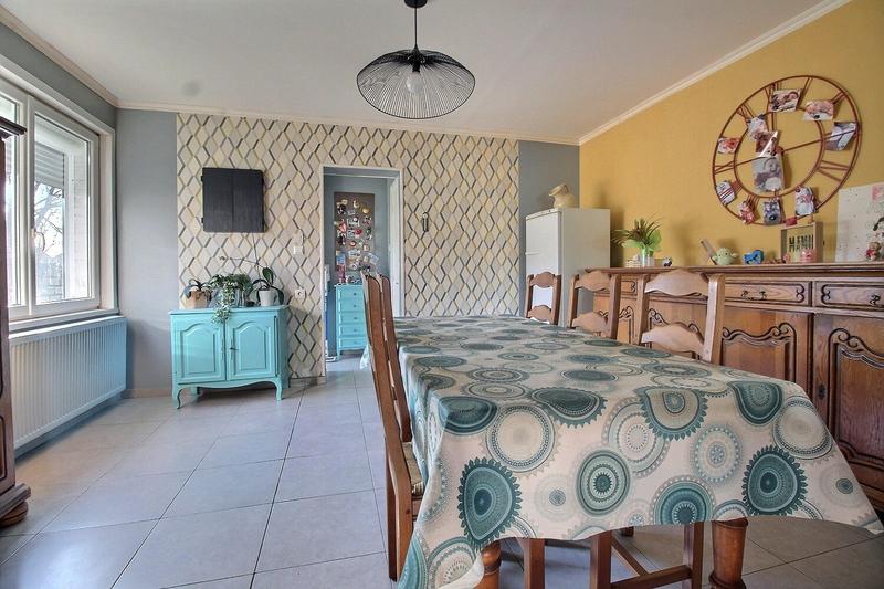 Maison - 97 m² - 5 pièces