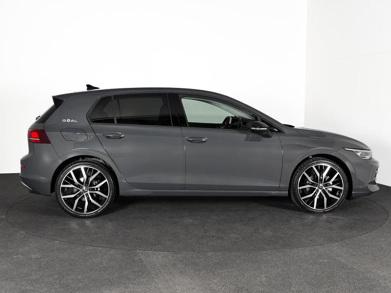 Volkswagen Golf 8 Goal 2.0 Tdi 150ch Dsg Digital Cockpit Sieges Chauff Carplay Camera Attelage
