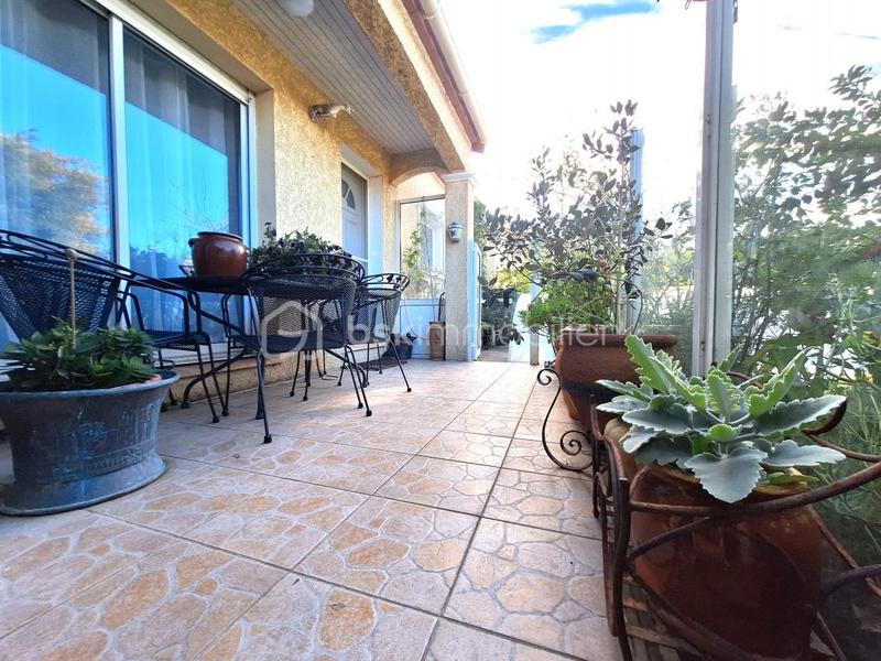 Villa - 90 m² - 4 pièces