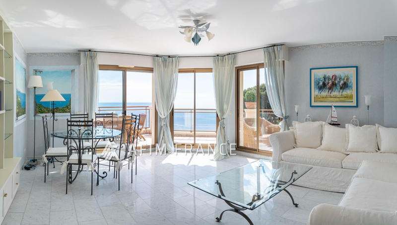 Appartement - 89 m² - 3 pièces