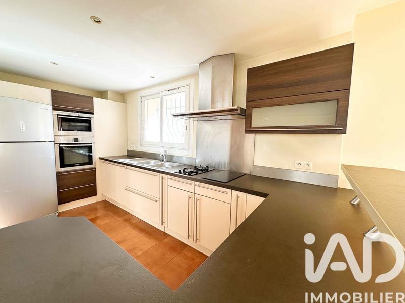 Appartement - 95 m² - 4 pièces