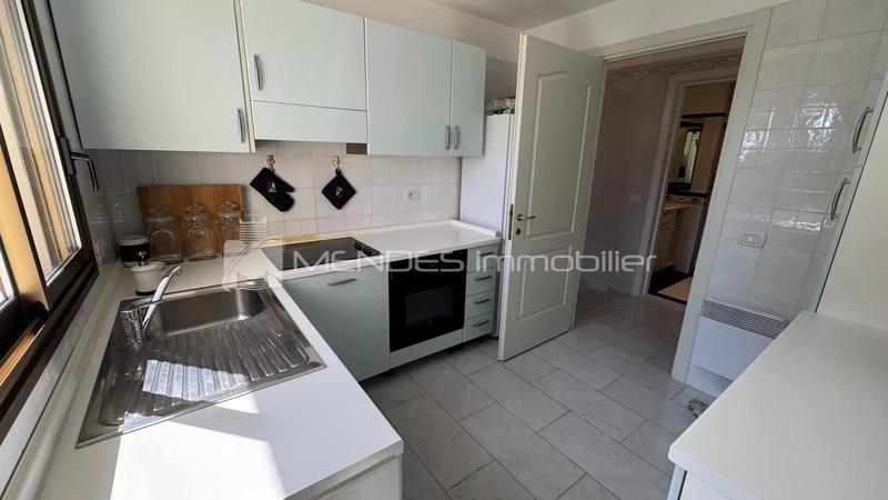 Appartement - 89 m² - 3 pièces