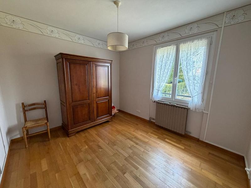 Maison - 80 m² - 5 pièces