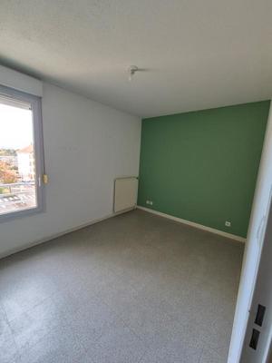 Appartement - 87 m² - 4 pièces