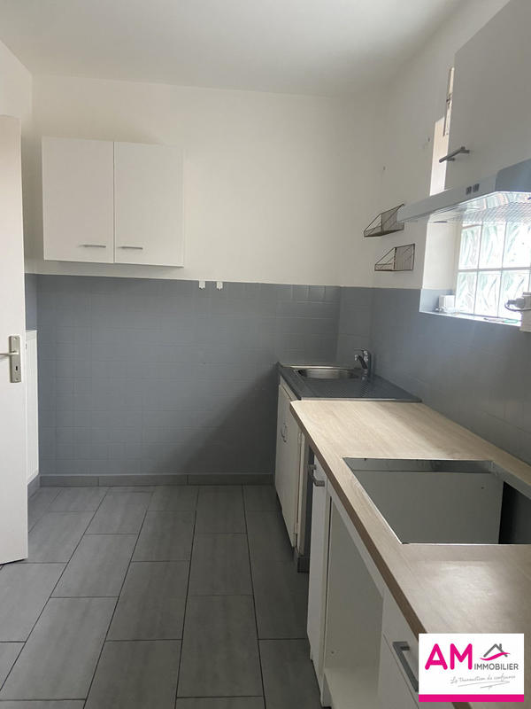 Appartement - 65 m² - 2 pièces