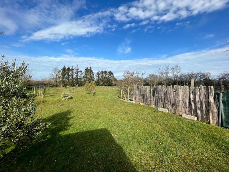 Maison - 111 m² - 9 pièces