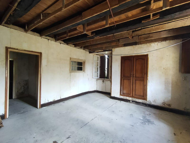 Propriété - 152 m² - 8 pièces