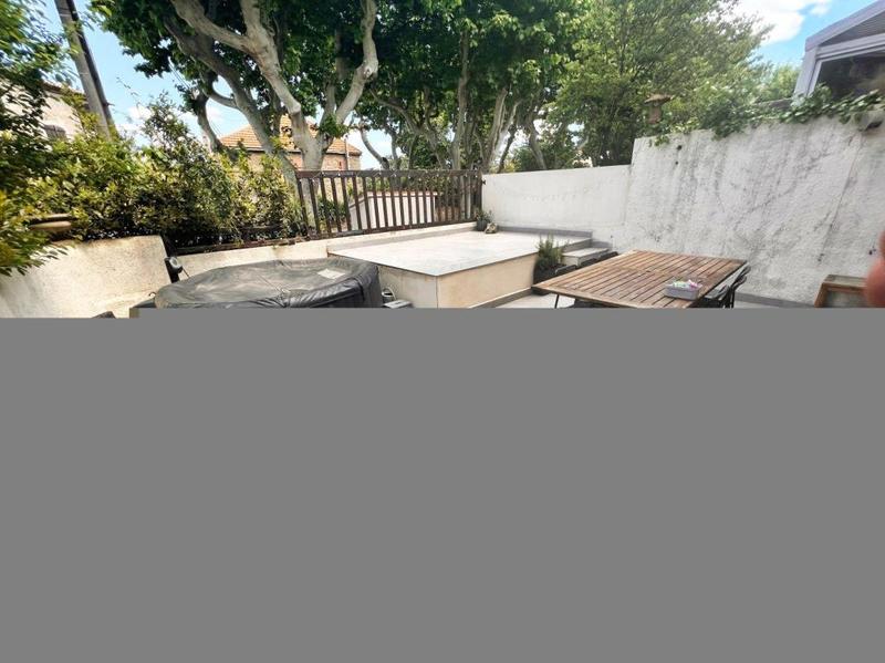 Maison - 158 m² - 6 pièces