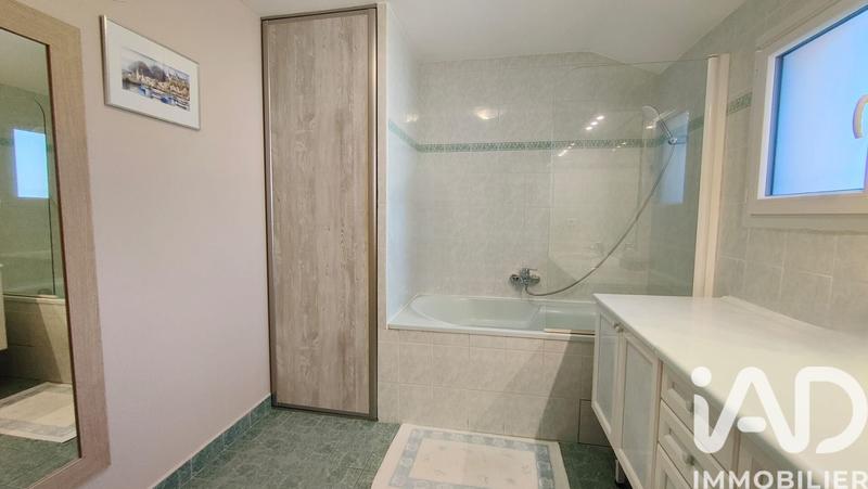 Maison - 138 m² - 5 pièces