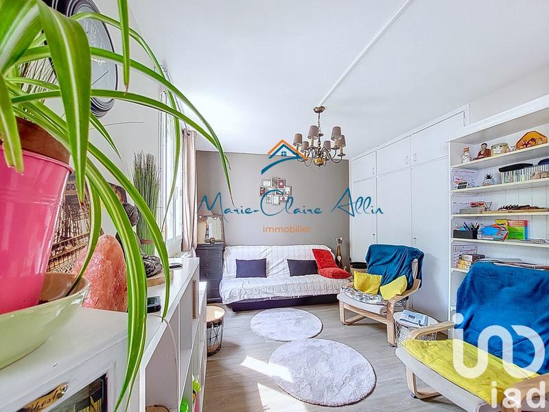 Maison - 104 m² - 4 pièces