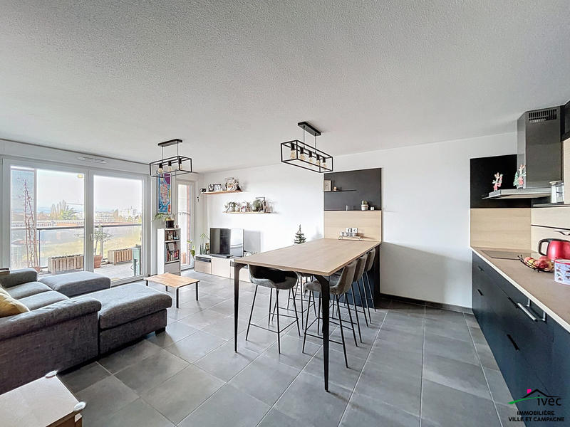 Appartement - 61 m² - 3 pièces