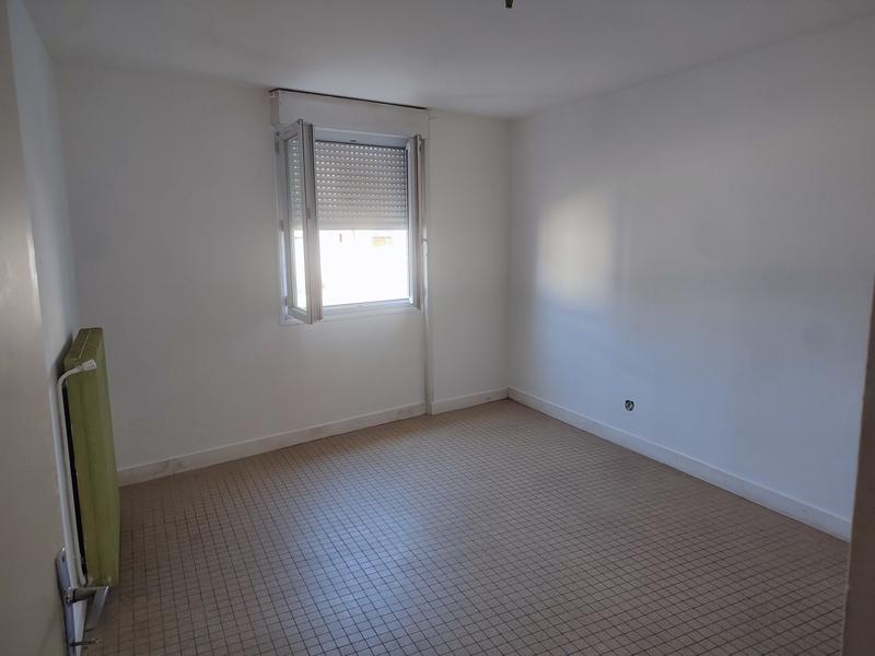 Maison - 217 m² - 9 pièces