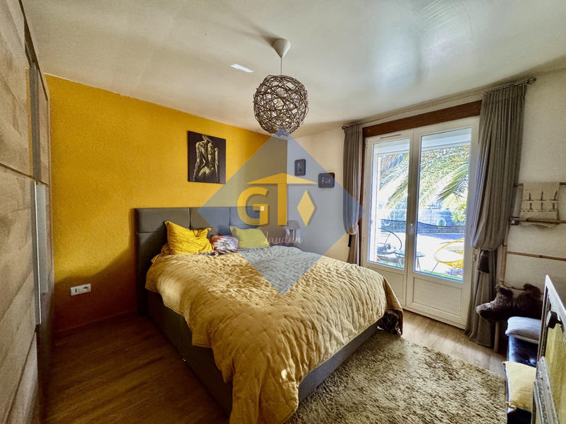 Villa - 162 m² - 6 pièces