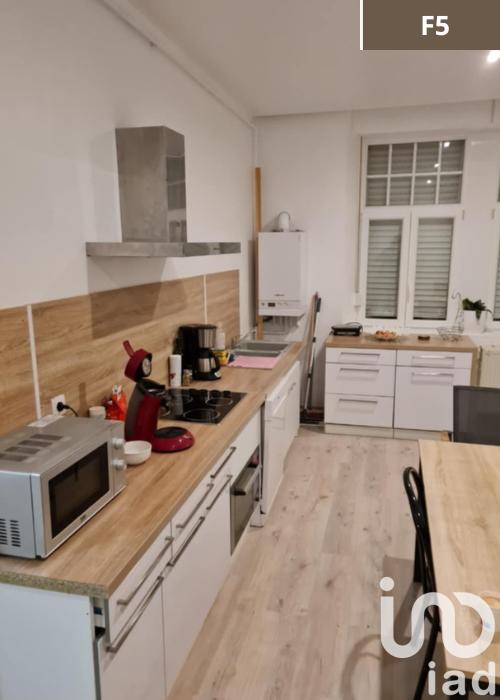 Appartement - 182 m² - 8 pièces