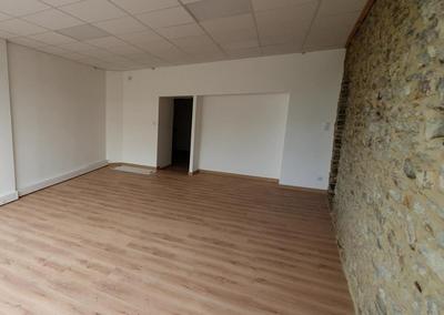 Local commercial - 6 pièces