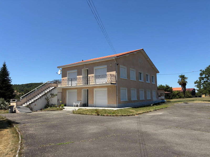 Appartement - 113 m² - 4 pièces