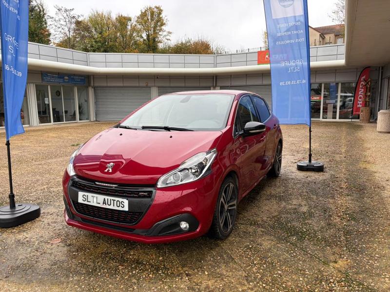 Peugeot 208 Gt Line 1.2 Thp 110 Ch Garantie 6 Mois / Reprise Possible