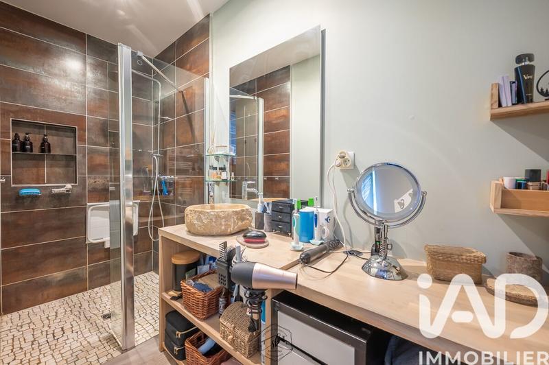 Appartement - 128 m² - 5 pièces