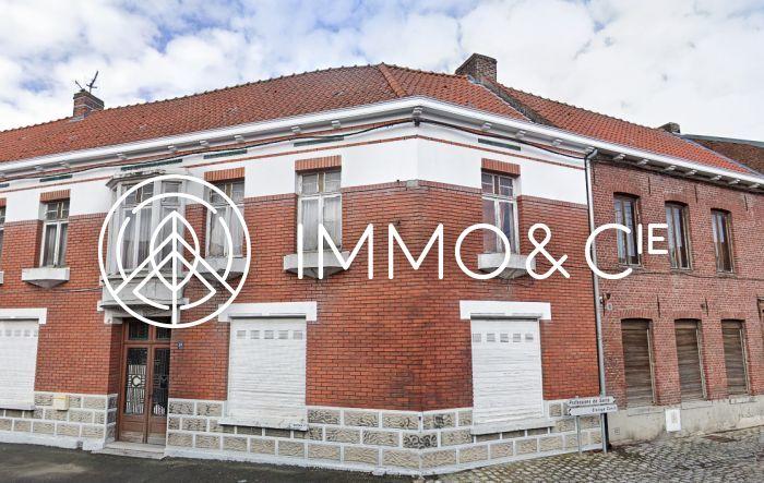 Maison bourgeoise - 350 m² - 6 pièces