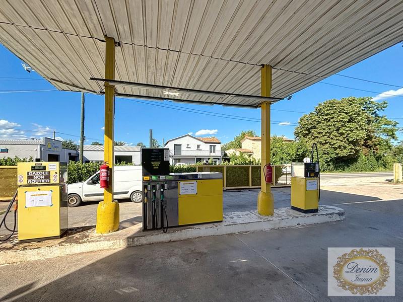 Fonds de commerce - 1 300 m²