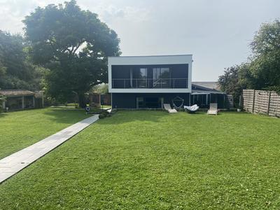 Maison - 187 m² - 5 pièces