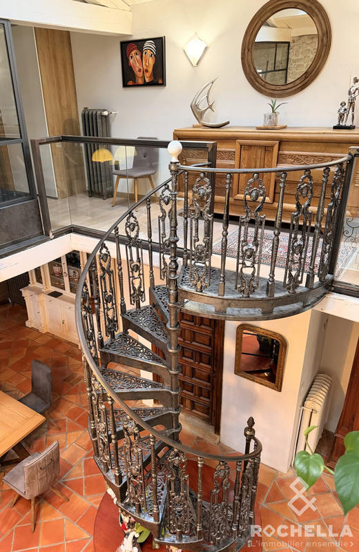 Maison ancienne - 195 m² - 5 pièces