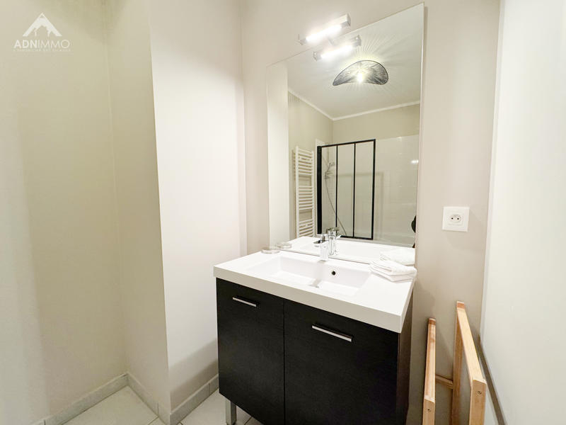 Appartement - 82 m² - 3 pièces