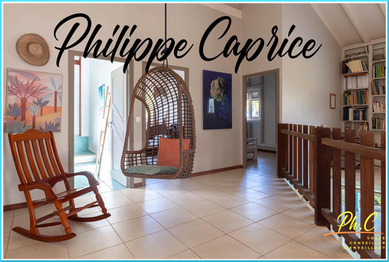 Maison - 327 m² - 7 pièces