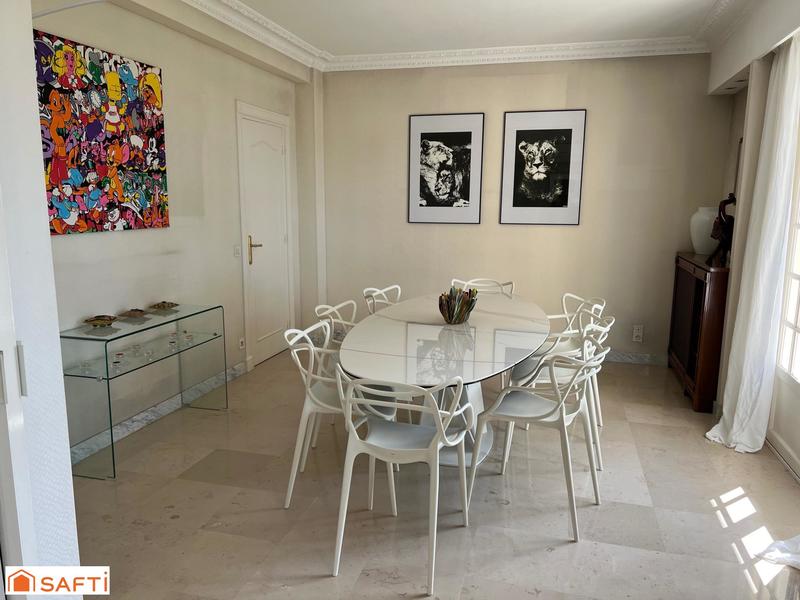 Maison de maîtres - 386 m² - 10 pièces