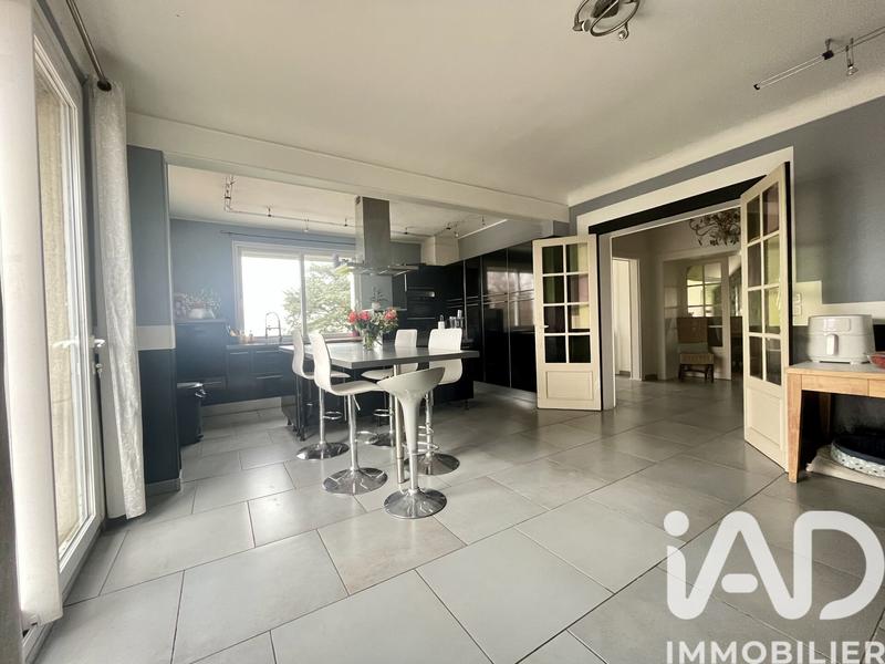 Ferme - 385 m² - 8 pièces