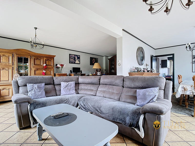 Maison - 148 m² - 5 pièces