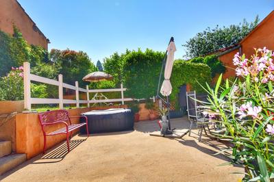 Maison - 200 m² - 8 pièces