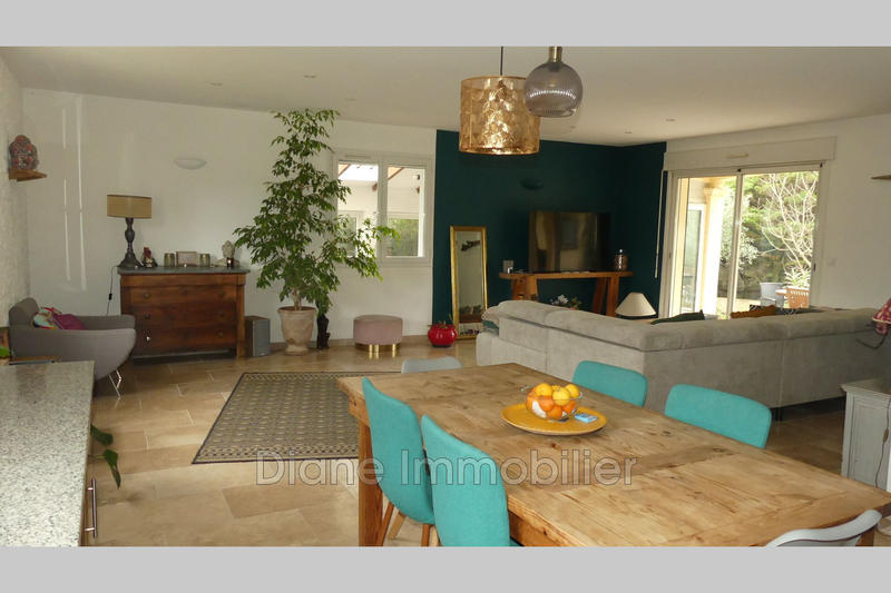 Villa - 160 m² - 6 pièces