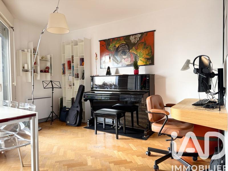 Appartement - 80 m² - 3 pièces