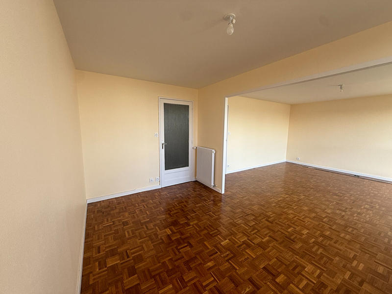 Appartement - 82 m² - 4 pièces