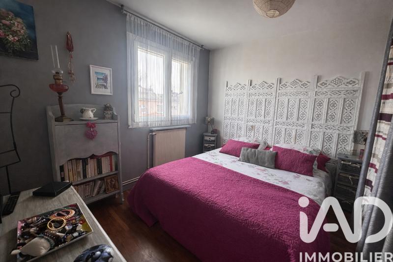 Maison - 95 m² - 5 pièces