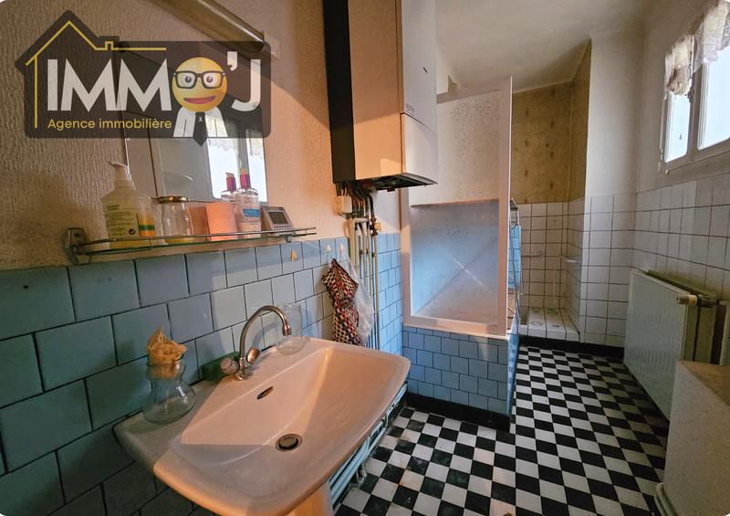 Immeuble - 224 m² - 7 pièces