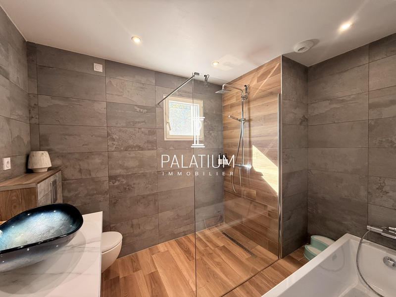 Maison - 138 m² - 4 pièces