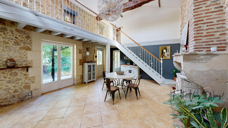 Maison ancienne - 173 m² - 6 pièces