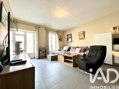 Maison - 84 m² - 3 pièces