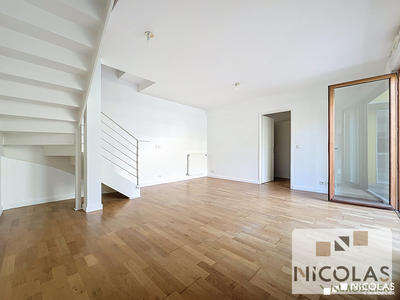 Appartement - 83 m² - 4 pièces