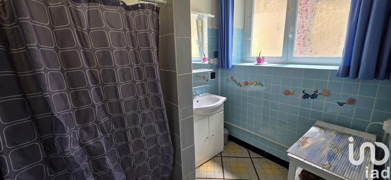 Maison - 280 m² - 9 pièces