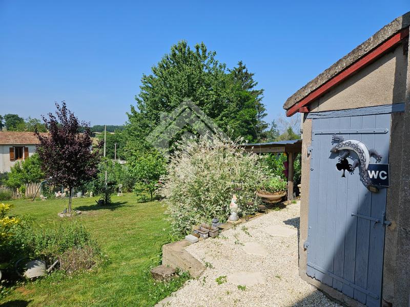 Maison de village - 238 m² - 10 pièces