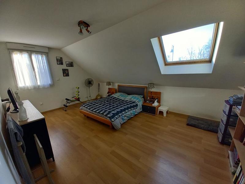 Maison - 108 m² - 5 pièces