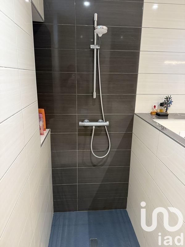 Maison - 193 m² - 8 pièces