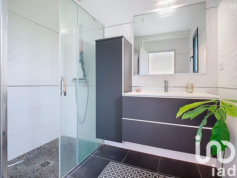 Maison - 182 m² - 8 pièces