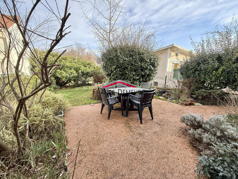 Maison - 140 m² - 7 pièces