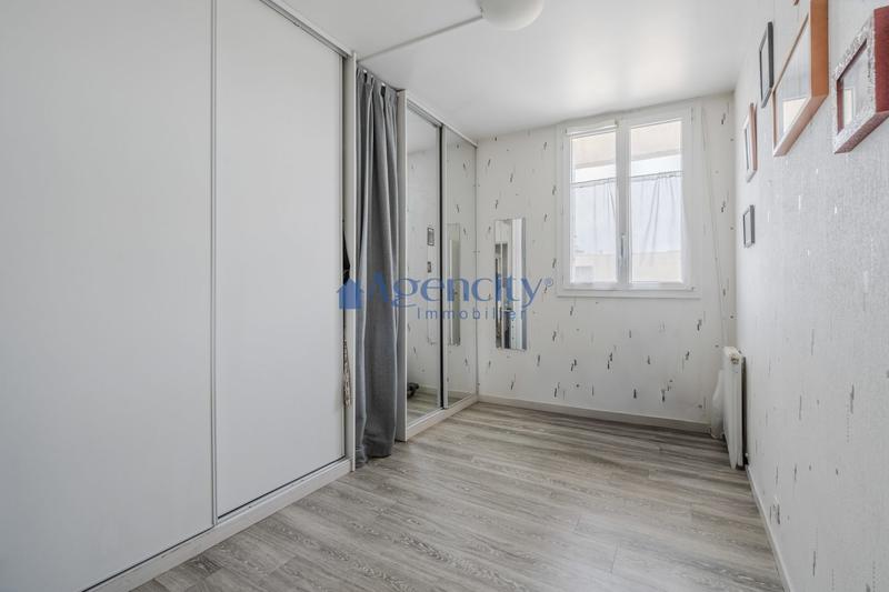 Appartement - 83 m² - 4 pièces