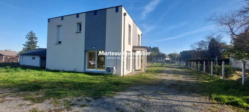 Maison - 140 m² - 5 pièces